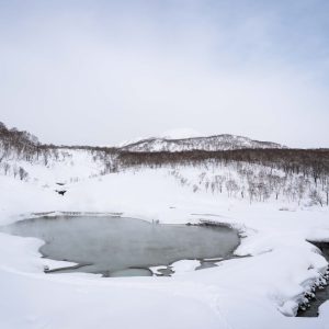 湯本温泉郷 大湯沼